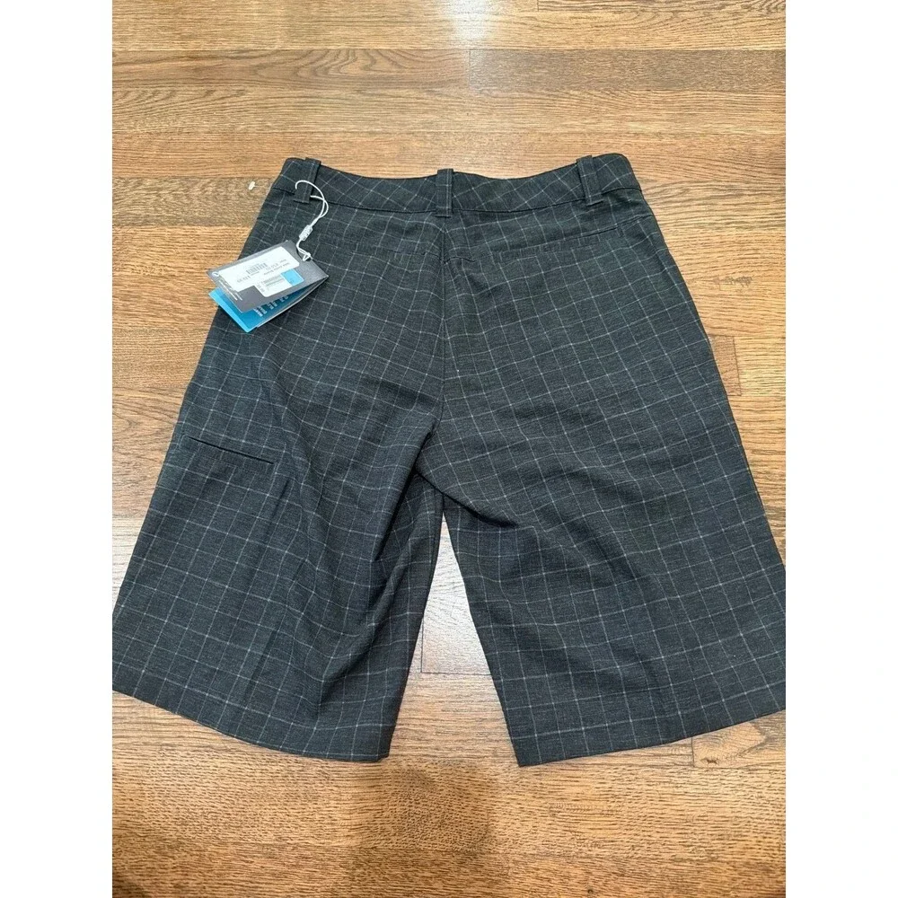 NWT NIKE BOYS GOLF SHORTS PLAID GRAY SIZE M Medium Dri-Fit